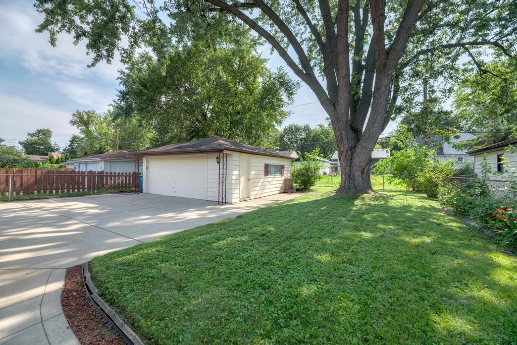 417 S Princeton Avenue, Itasca, IL 60143