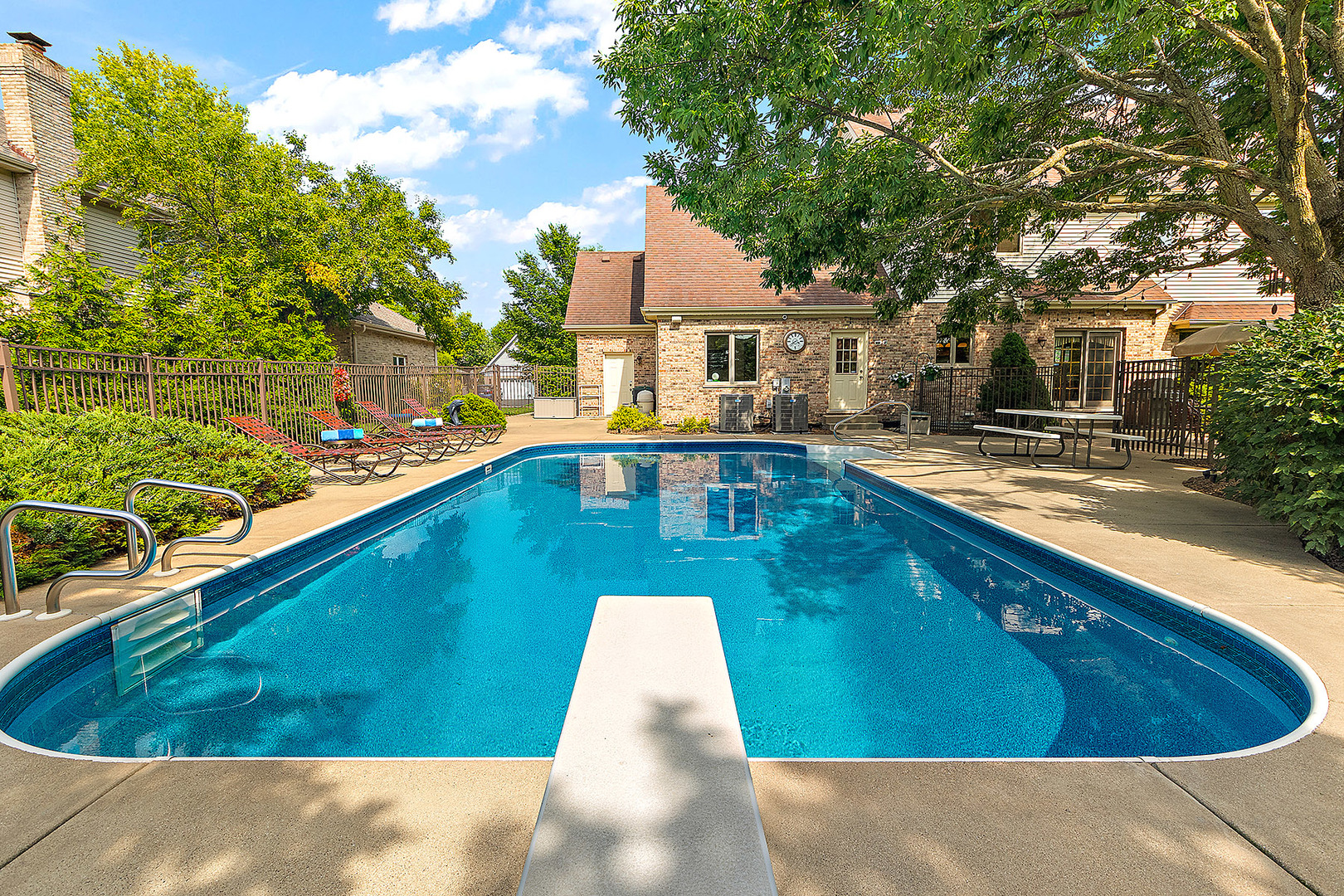 16840 Highbush Road, Orland Park, IL 60467