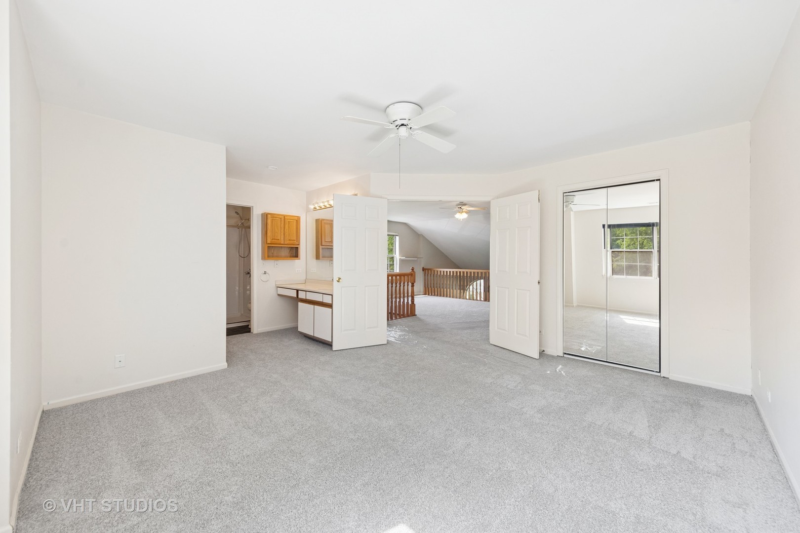 614 Hillview Court, West Chicago, IL 60185