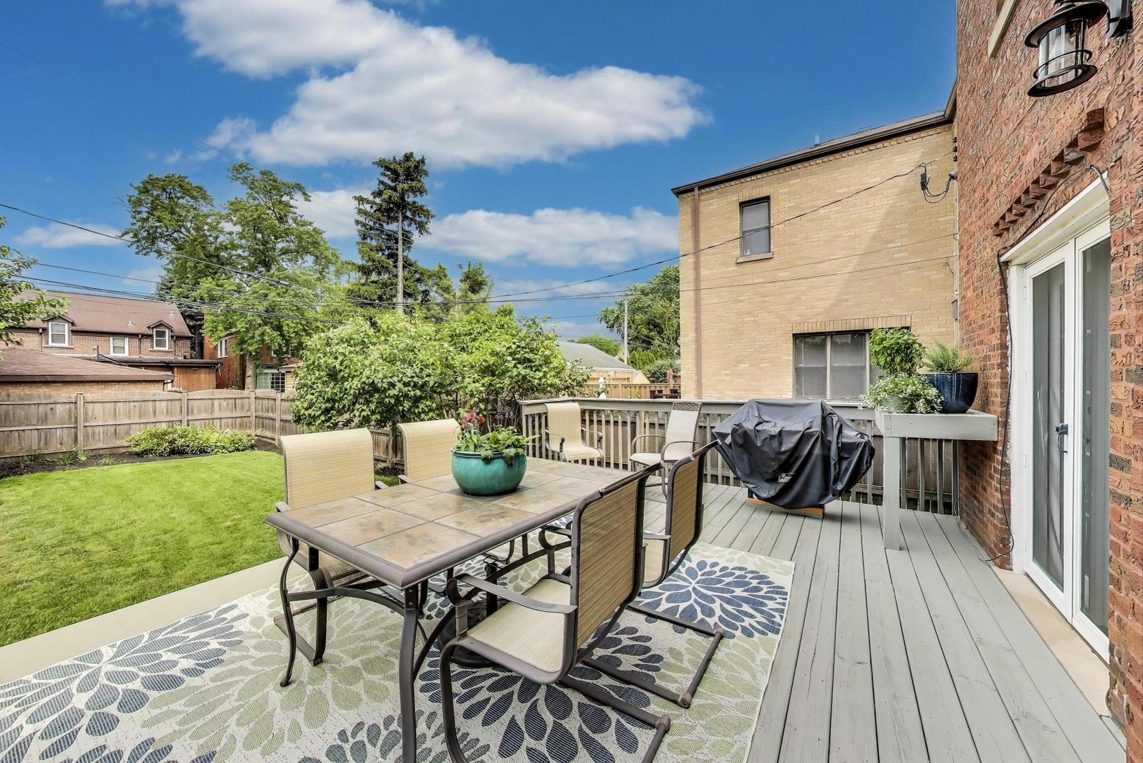 9336 S Leavitt Street, Chicago, IL 60643