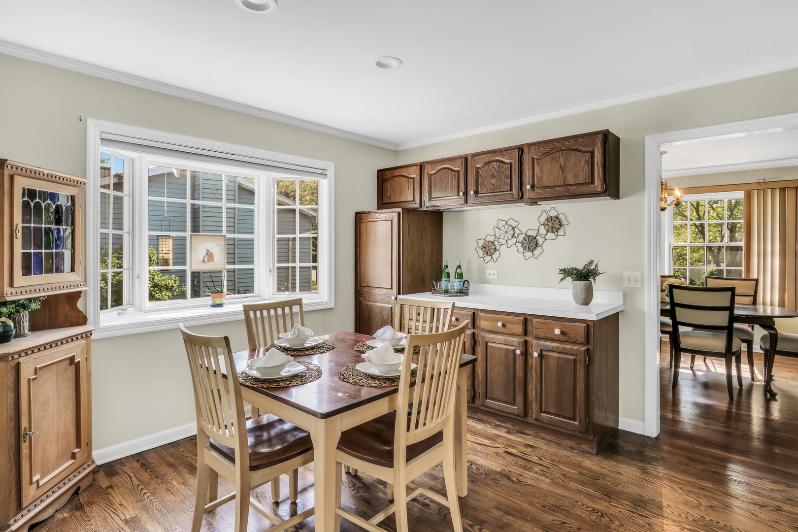 409 Greenview Drive, Park City, IL 60085