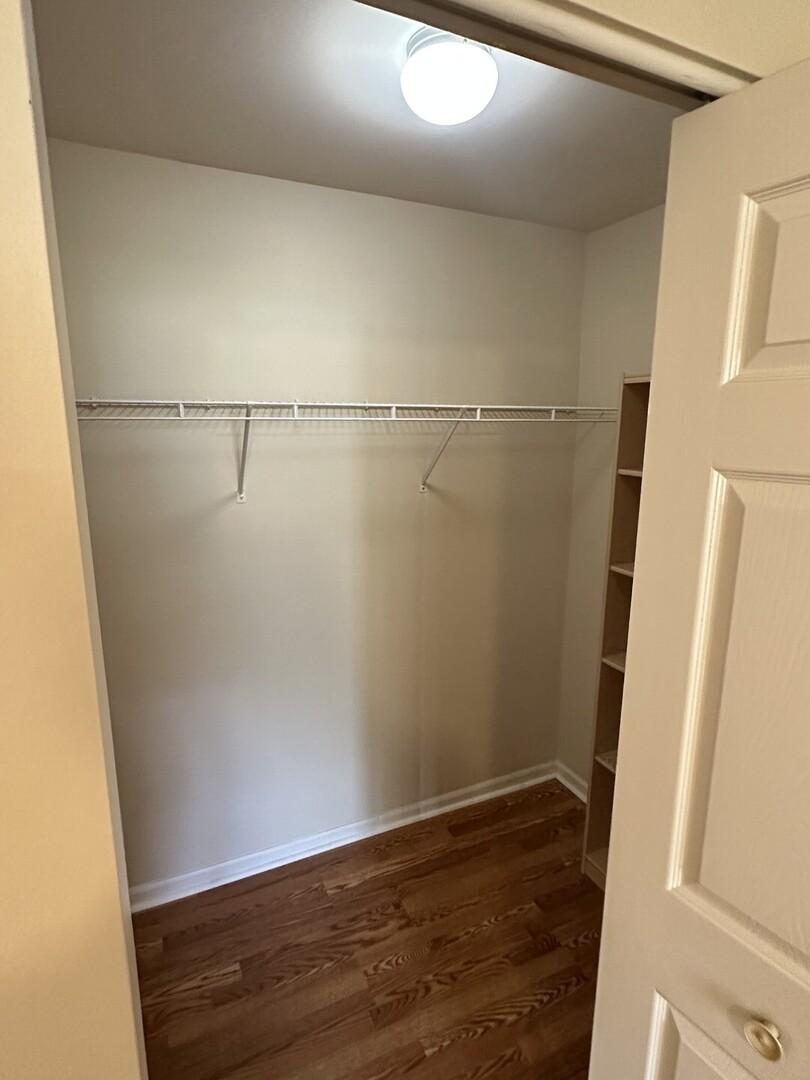 794 N Gary Avenue #104, Carol Stream, IL 60188