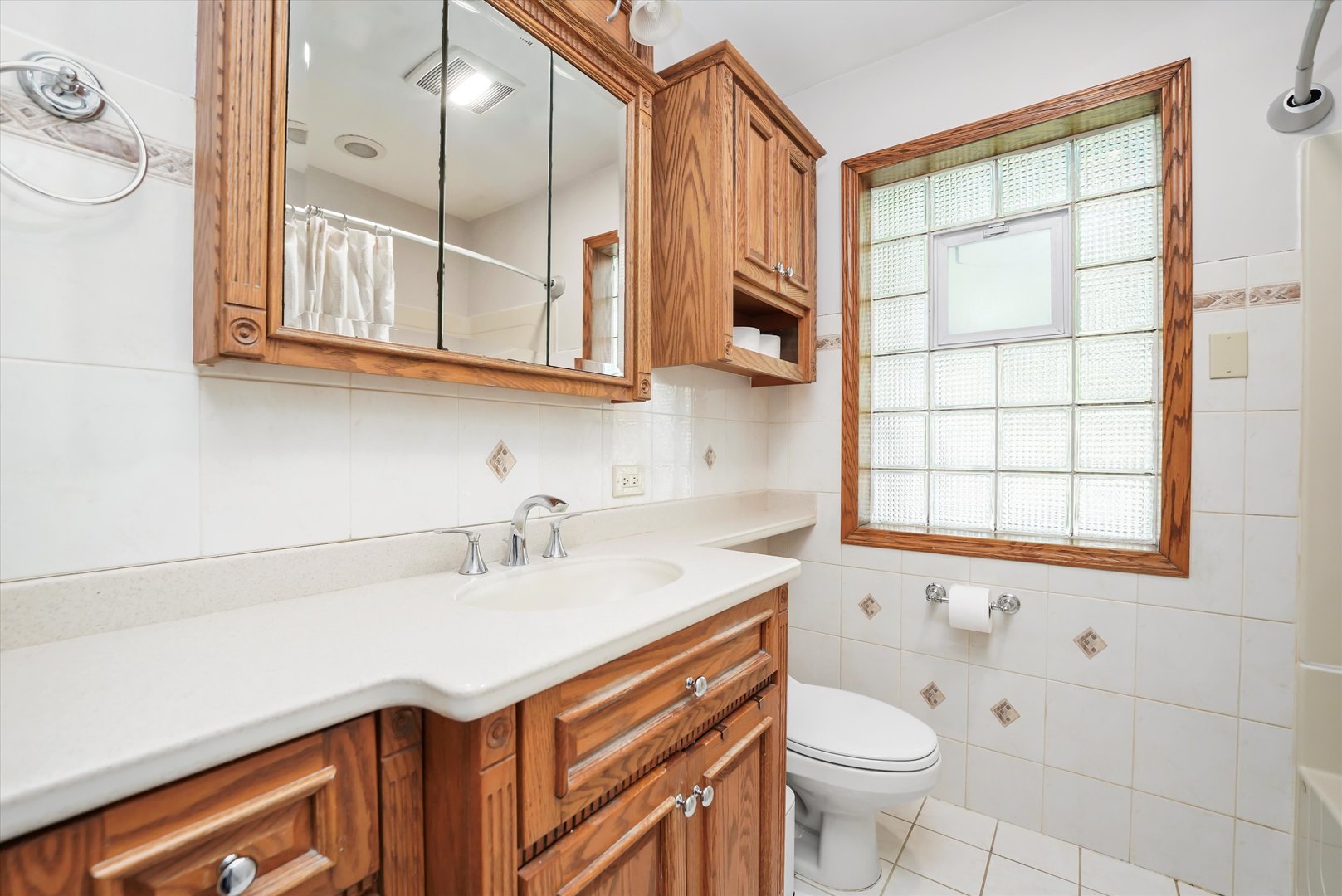 10729 S Central Park Avenue, Chicago, IL 60655