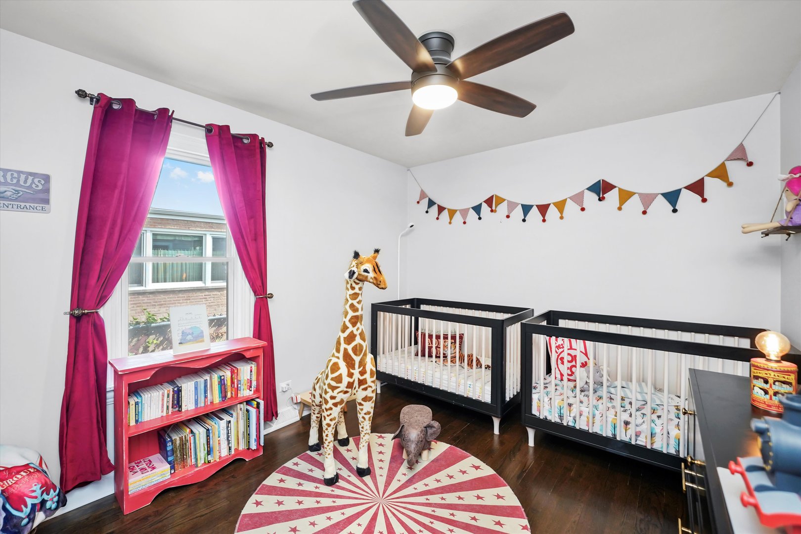 10729 S Central Park Avenue, Chicago, IL 60655