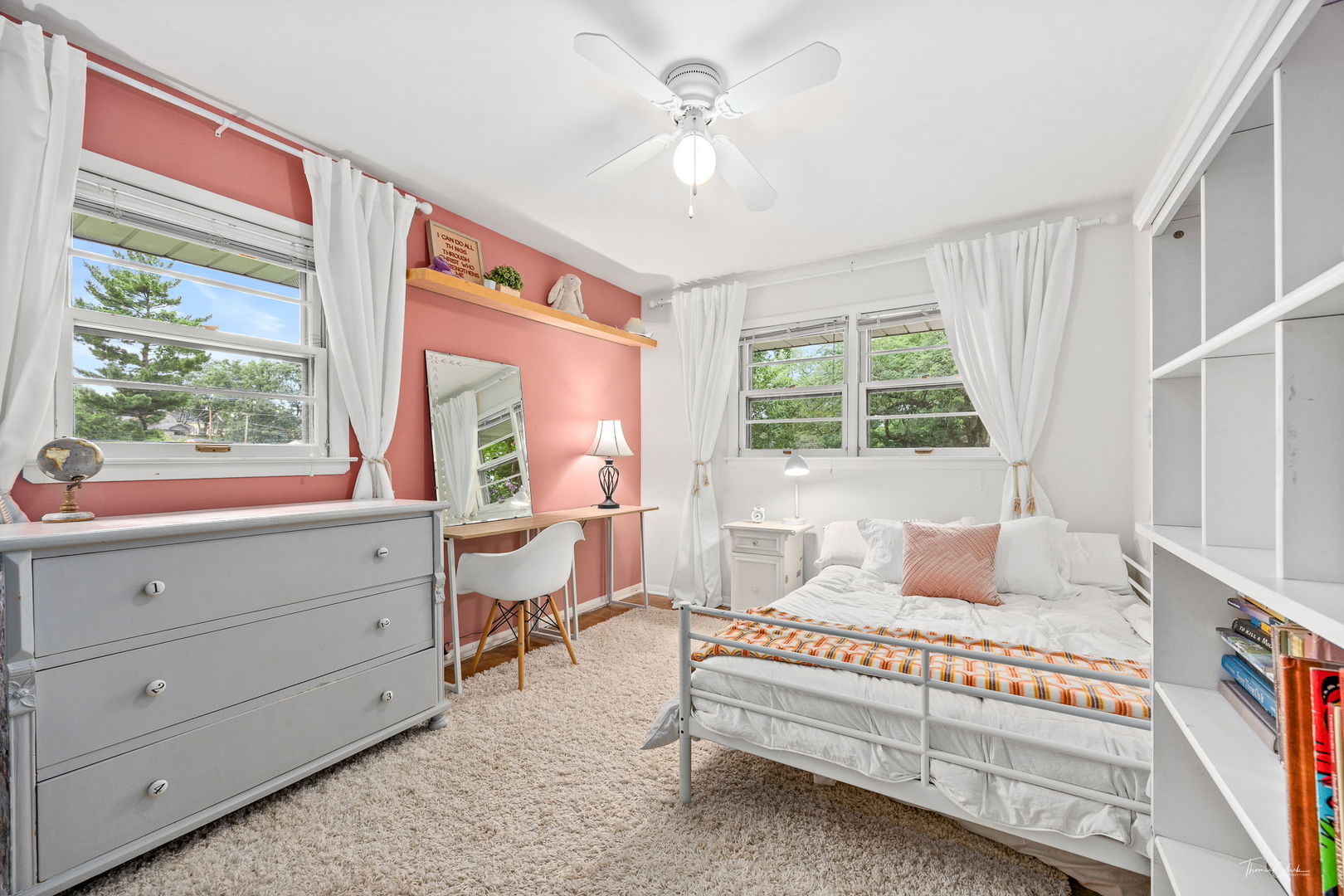 4823 Florence Avenue, Downers Grove, IL 60515