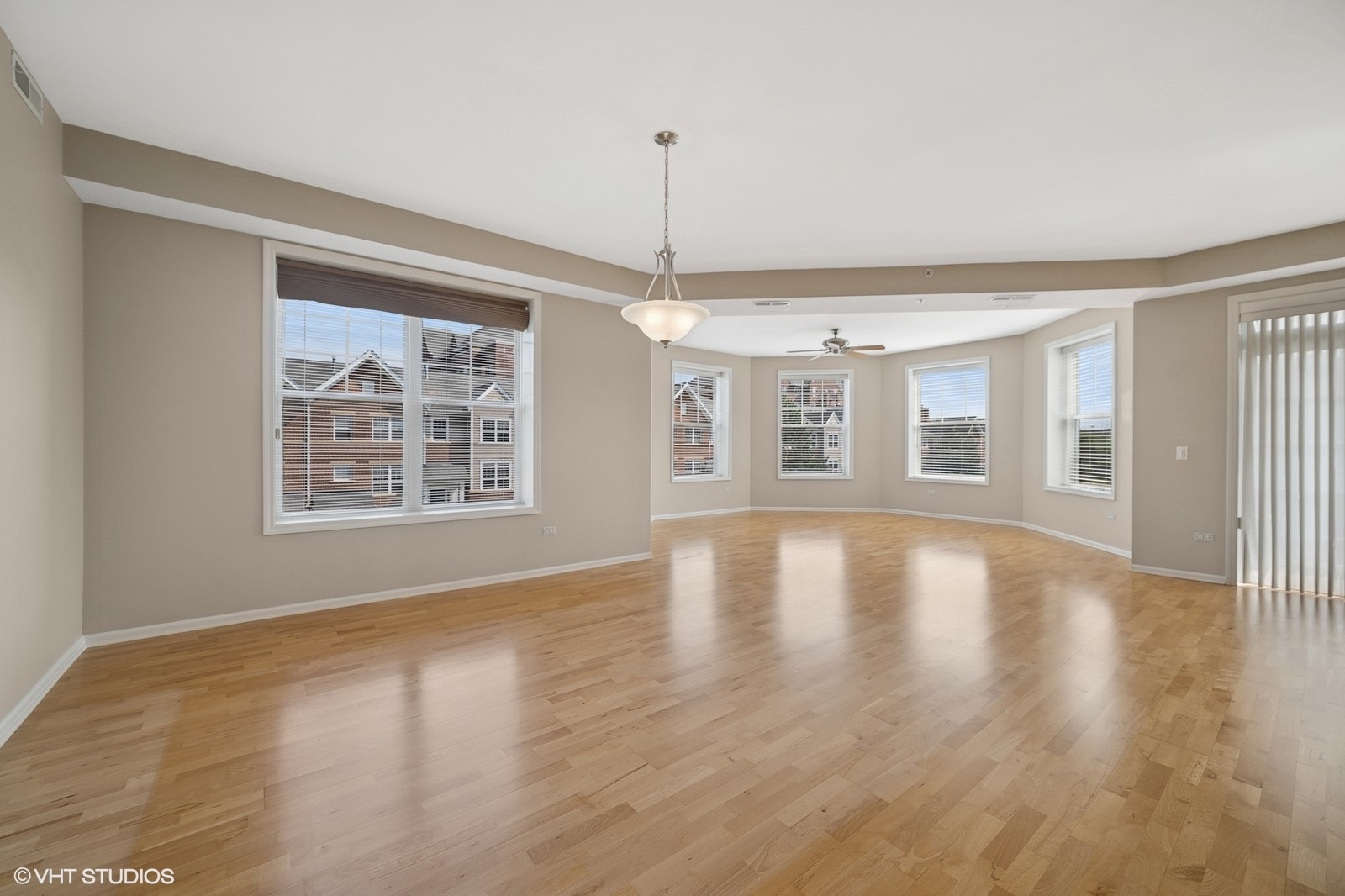 435 W Wood Street #307A, Palatine, IL 60067