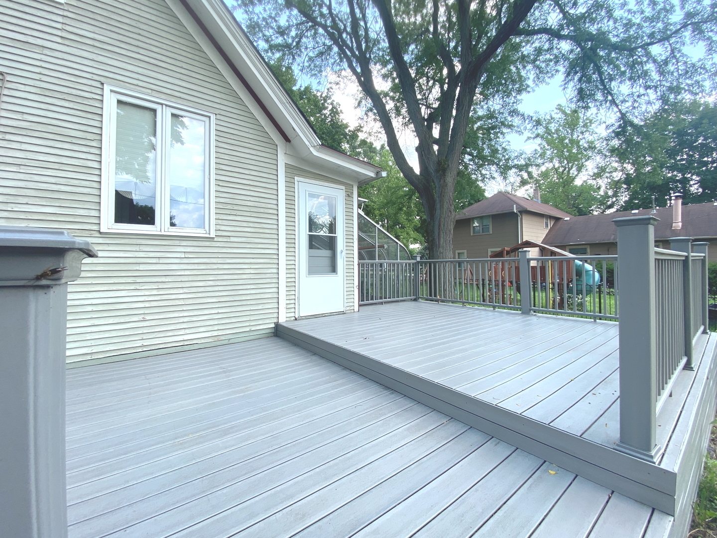 214 S 7th Street, West Dundee, IL 60118