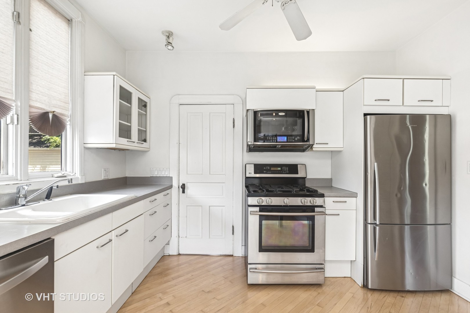 214 S 7th Street, West Dundee, IL 60118