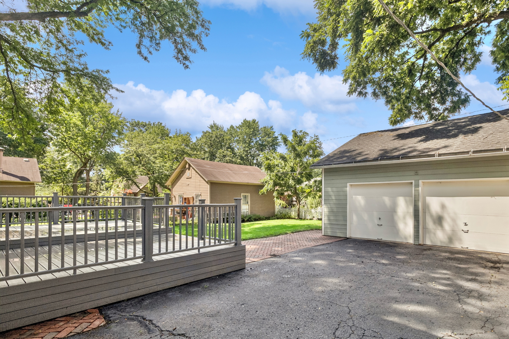 214 S 7th Street, West Dundee, IL 60118