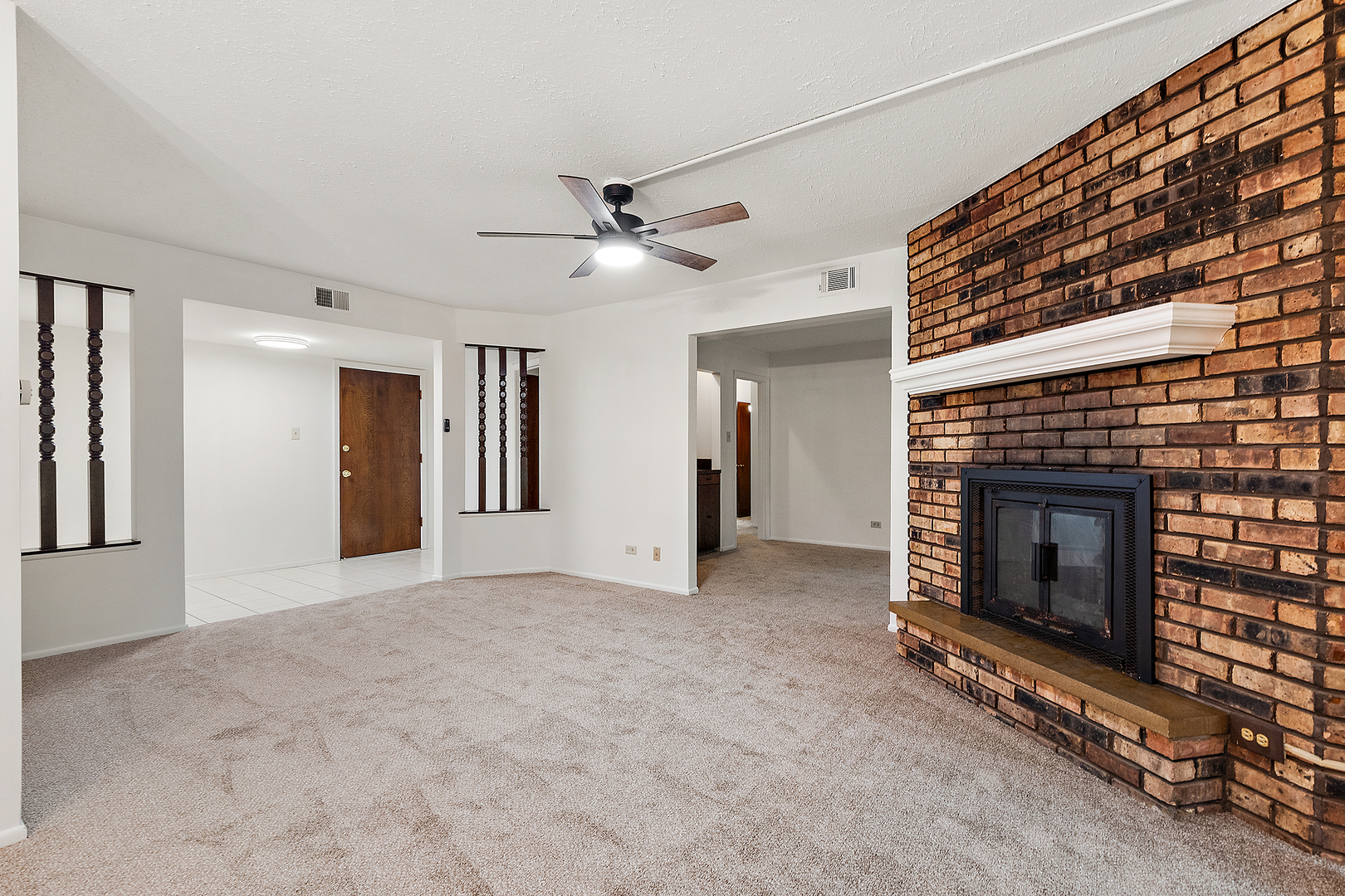 9199 North Road #B, Palos Hills, IL 60465
