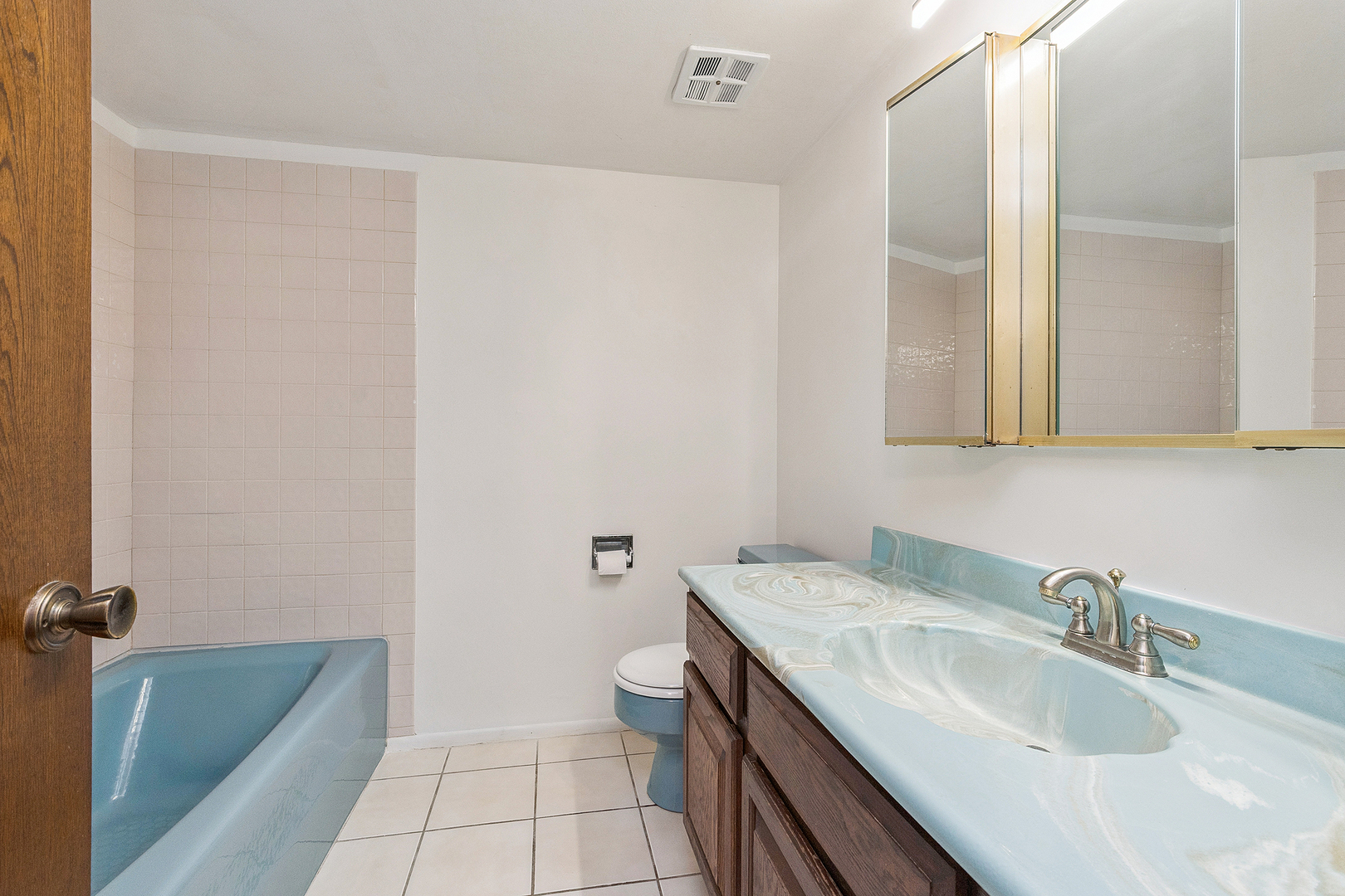 9199 North Road #B, Palos Hills, IL 60465