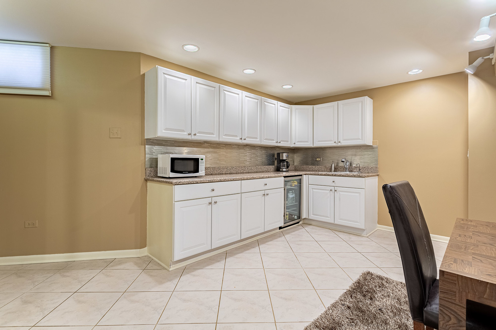 711 E Greenview Road, Itasca, IL 60143