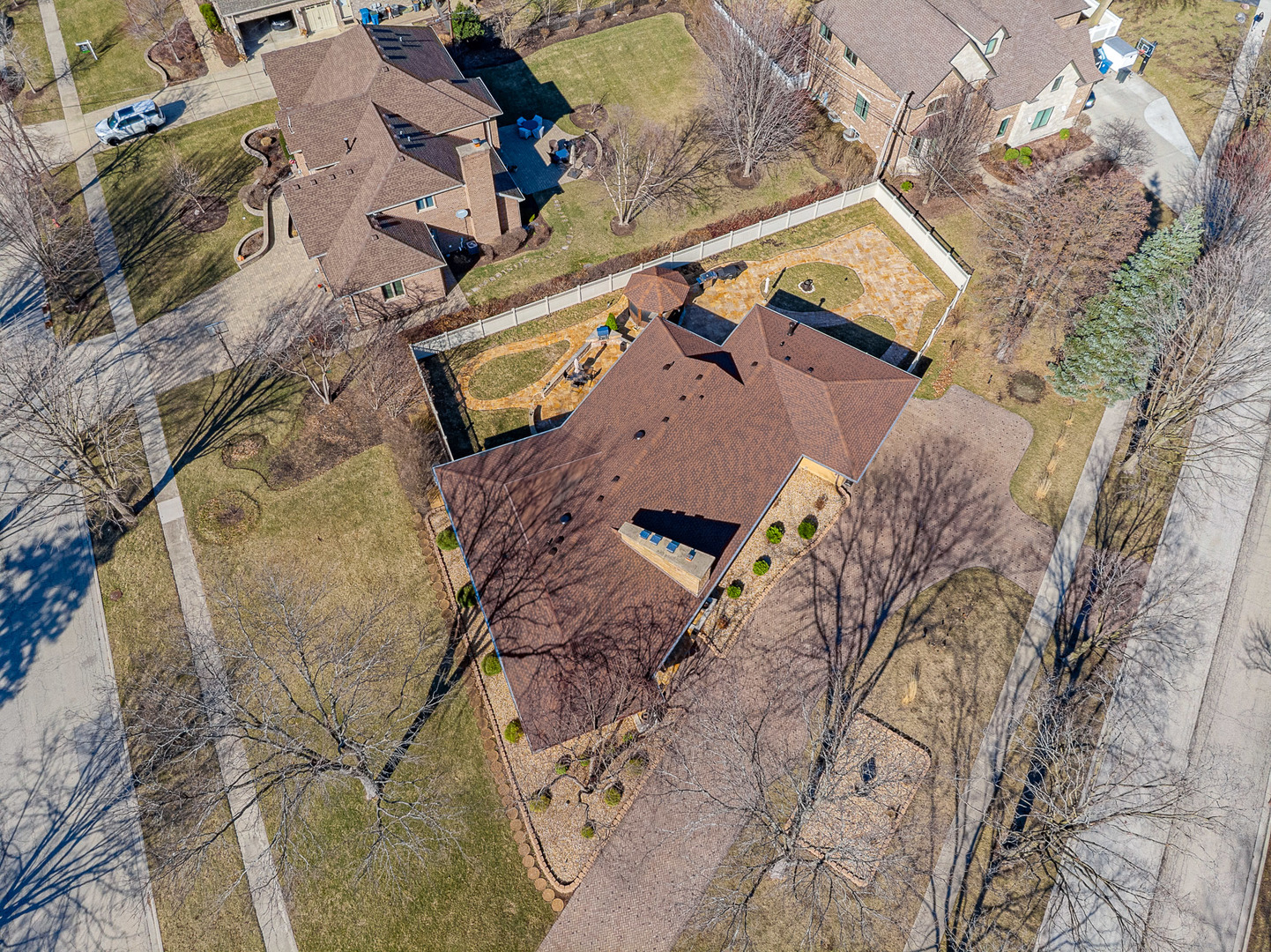 711 E Greenview Road, Itasca, IL 60143