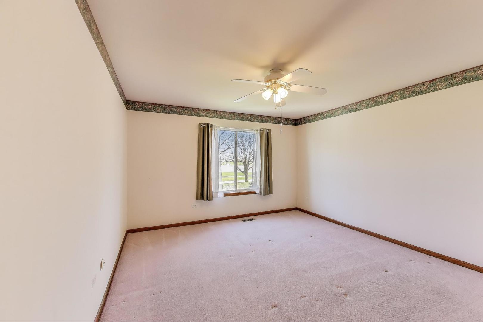 21436 W Larch Court, Plainfield, IL 60544
