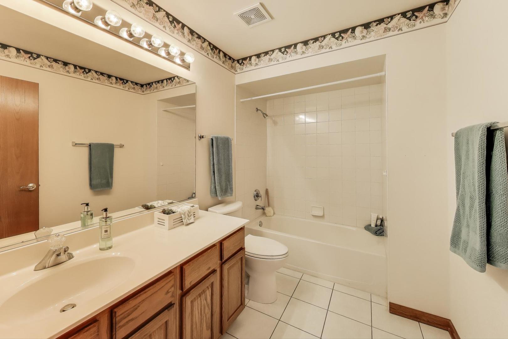21436 W Larch Court, Plainfield, IL 60544