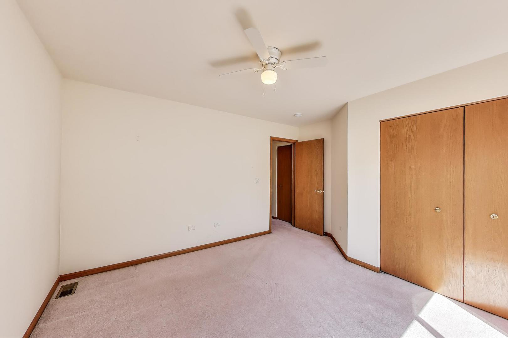 21436 W Larch Court, Plainfield, IL 60544