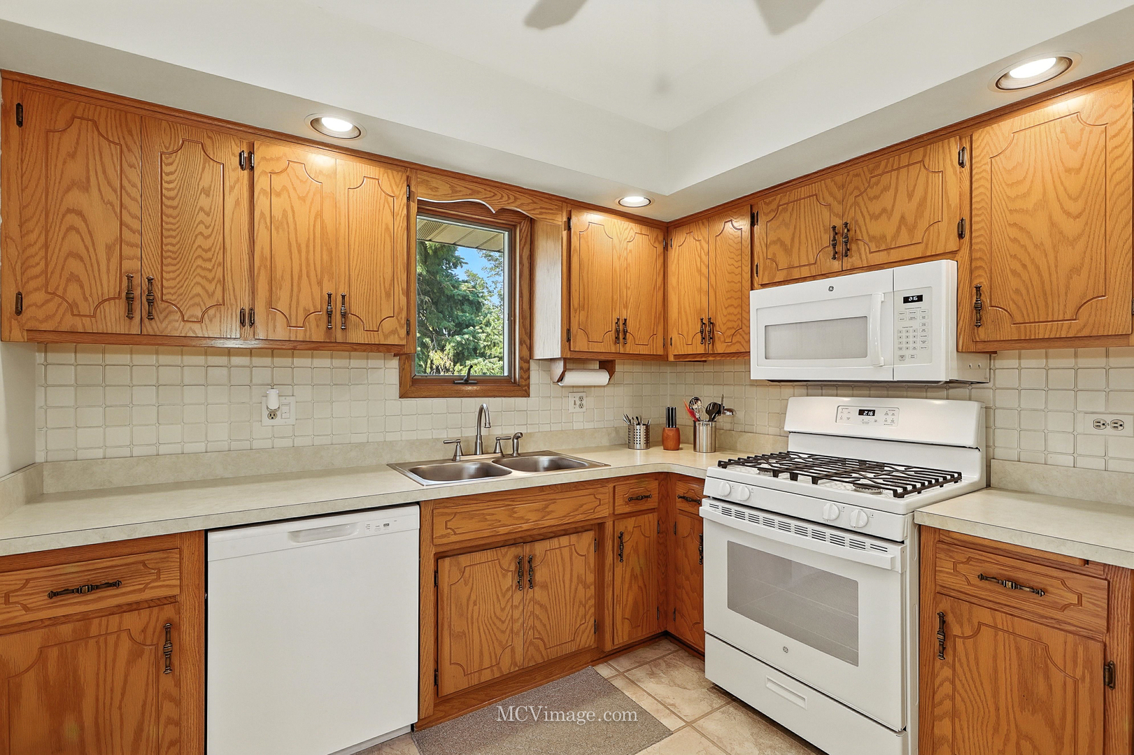 15405 S 73rd Avenue #15, Orland Park, IL 60462