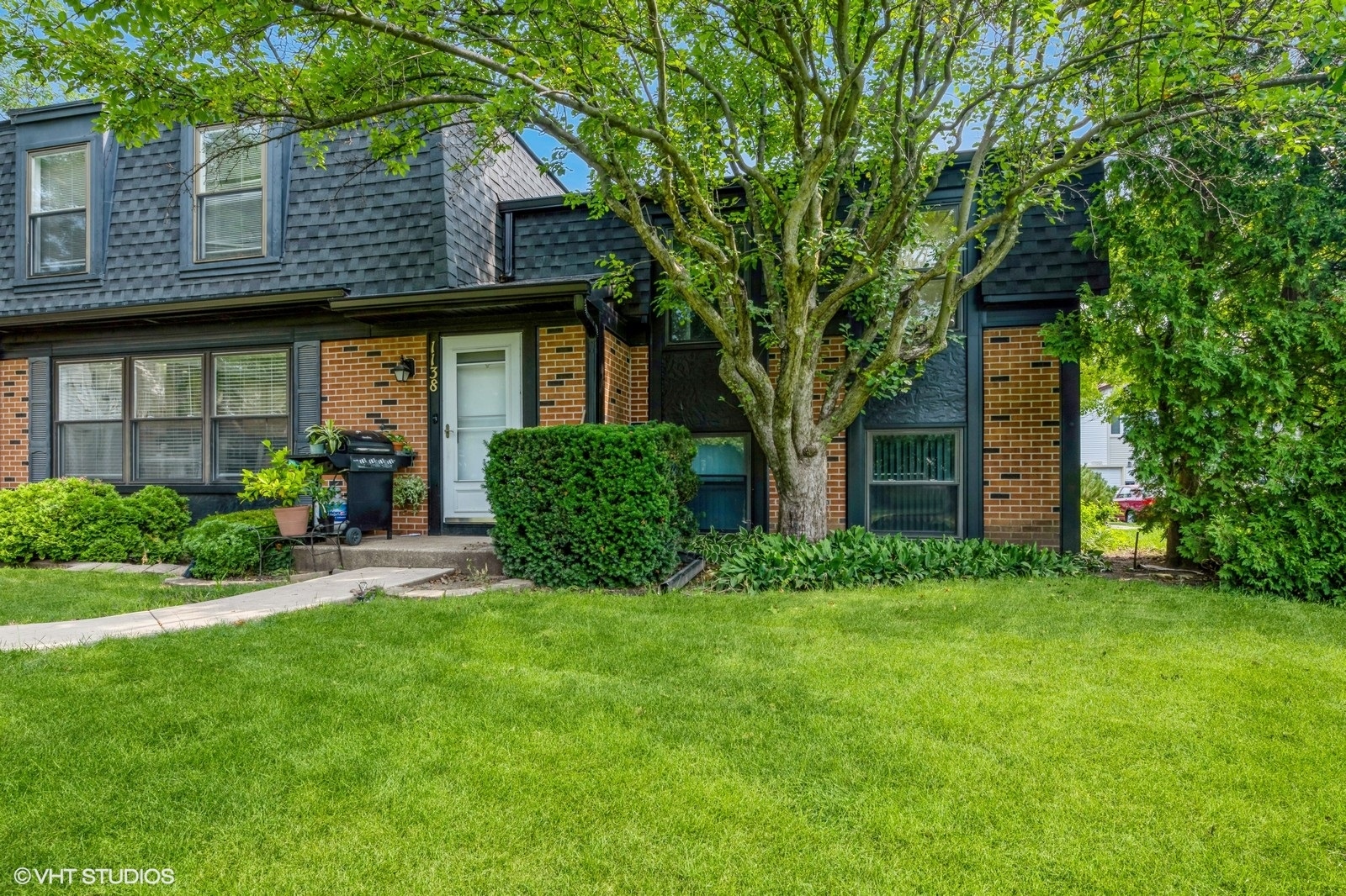 1138 Inverrary Lane, Deerfield, IL 60015