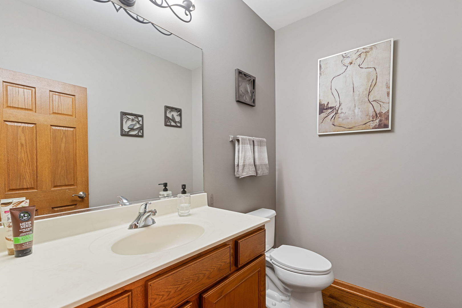 1717 Hoover Trail, McHenry, IL 60051