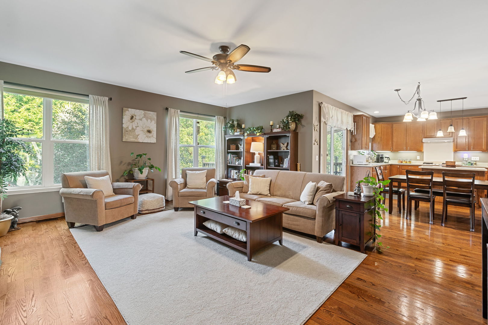 1717 Hoover Trail, McHenry, IL 60051
