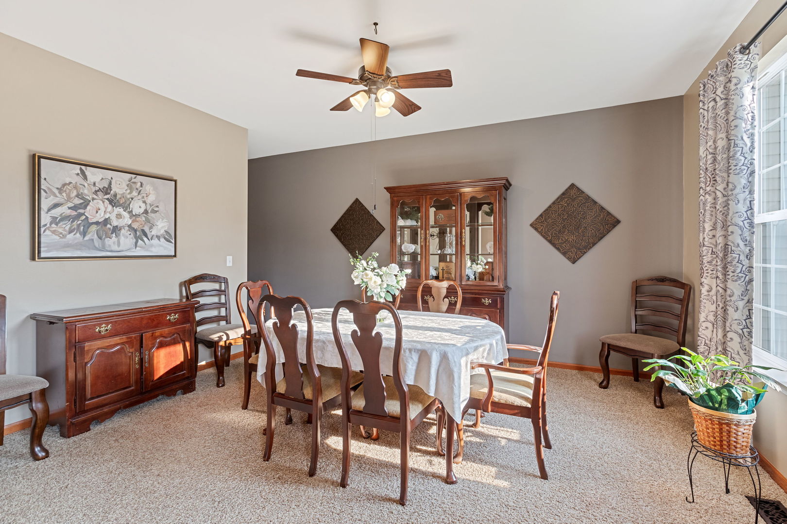 1717 Hoover Trail, McHenry, IL 60051