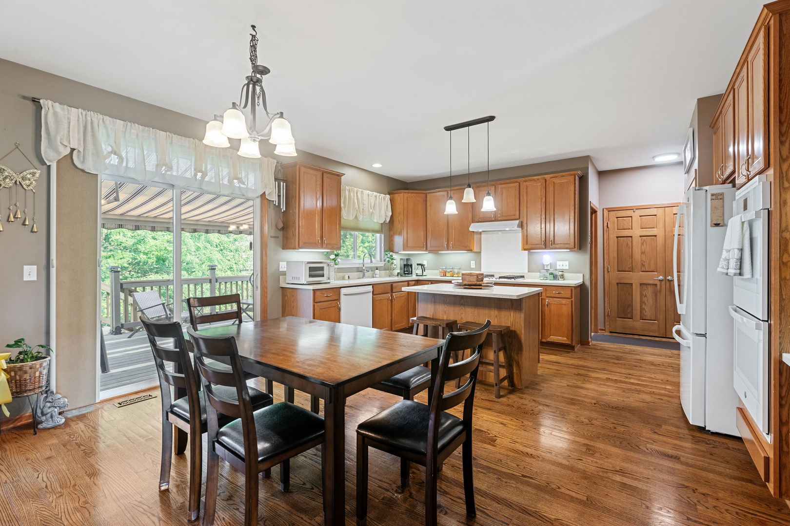 1717 Hoover Trail, McHenry, IL 60051