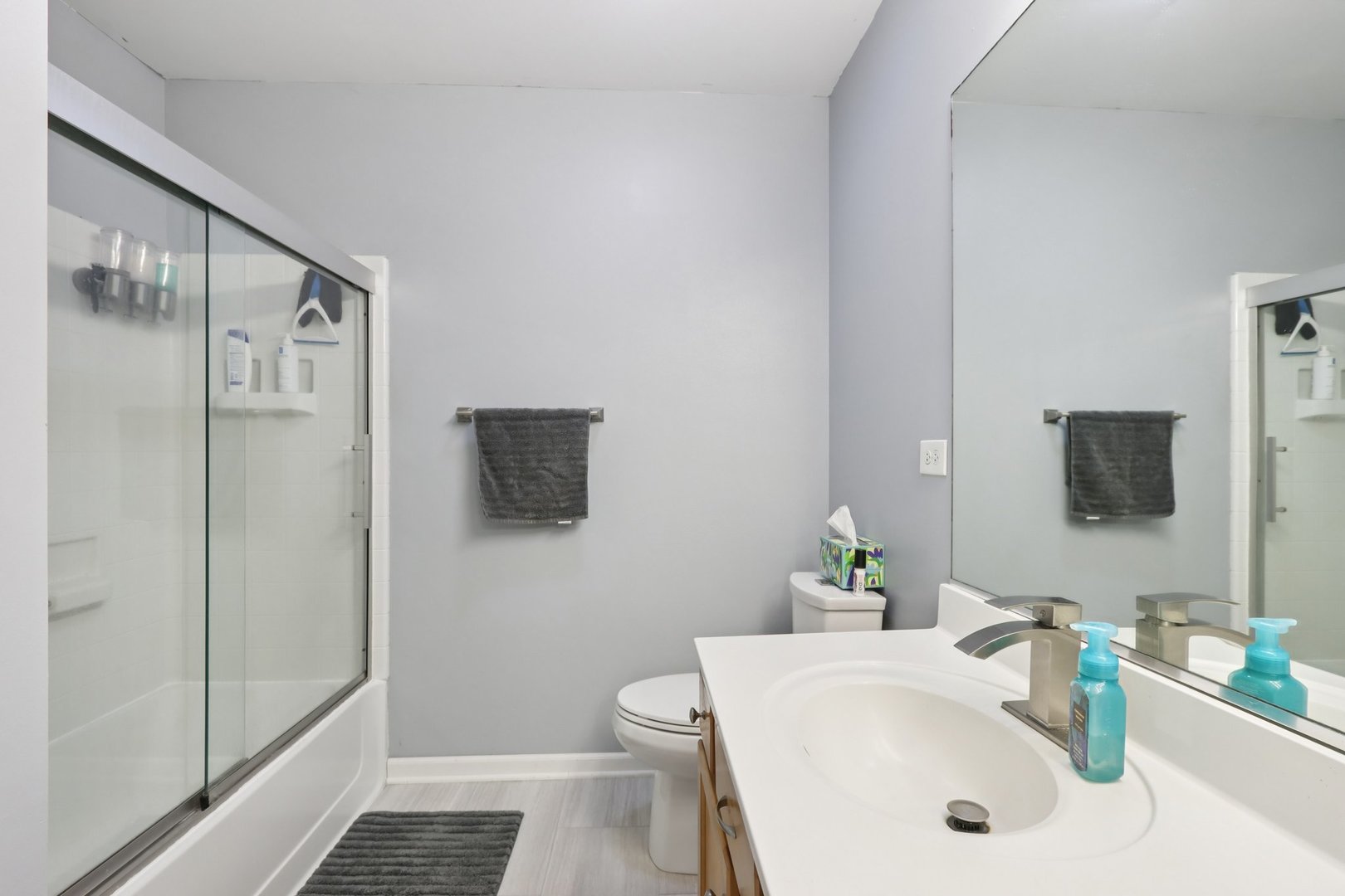 406 Cary Woods Circle, Cary, IL 60013