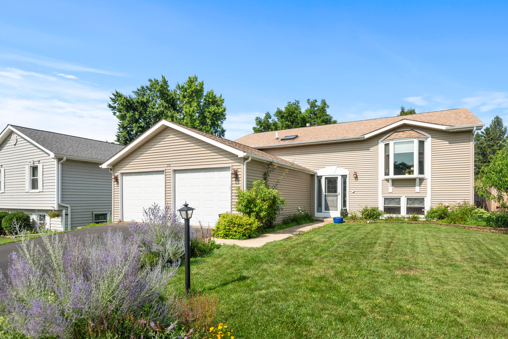 36 Evergreen Drive, Streamwood, IL 60107