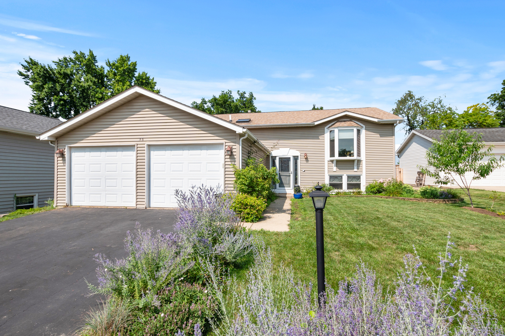 36 Evergreen Drive, Streamwood, IL 60107