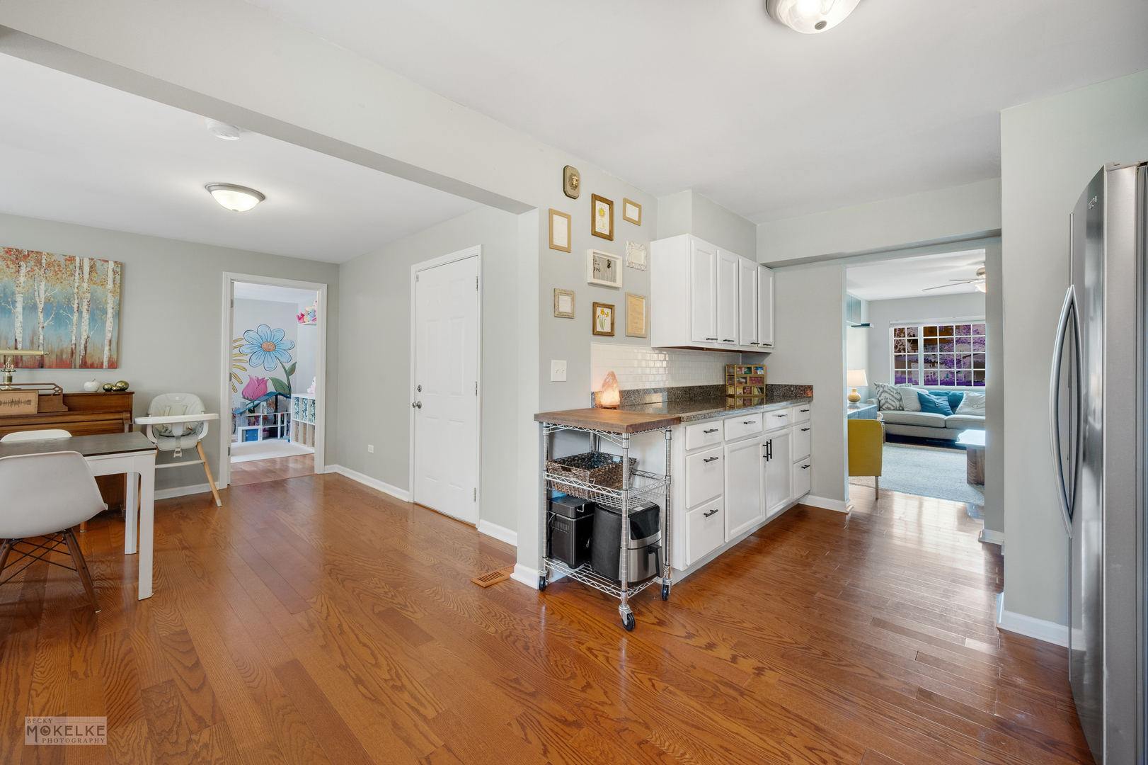 307 John Street, North Aurora, IL 60542