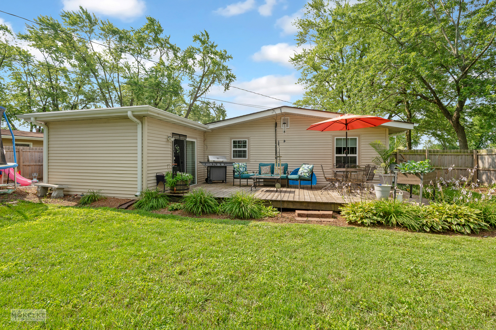 307 John Street, North Aurora, IL 60542
