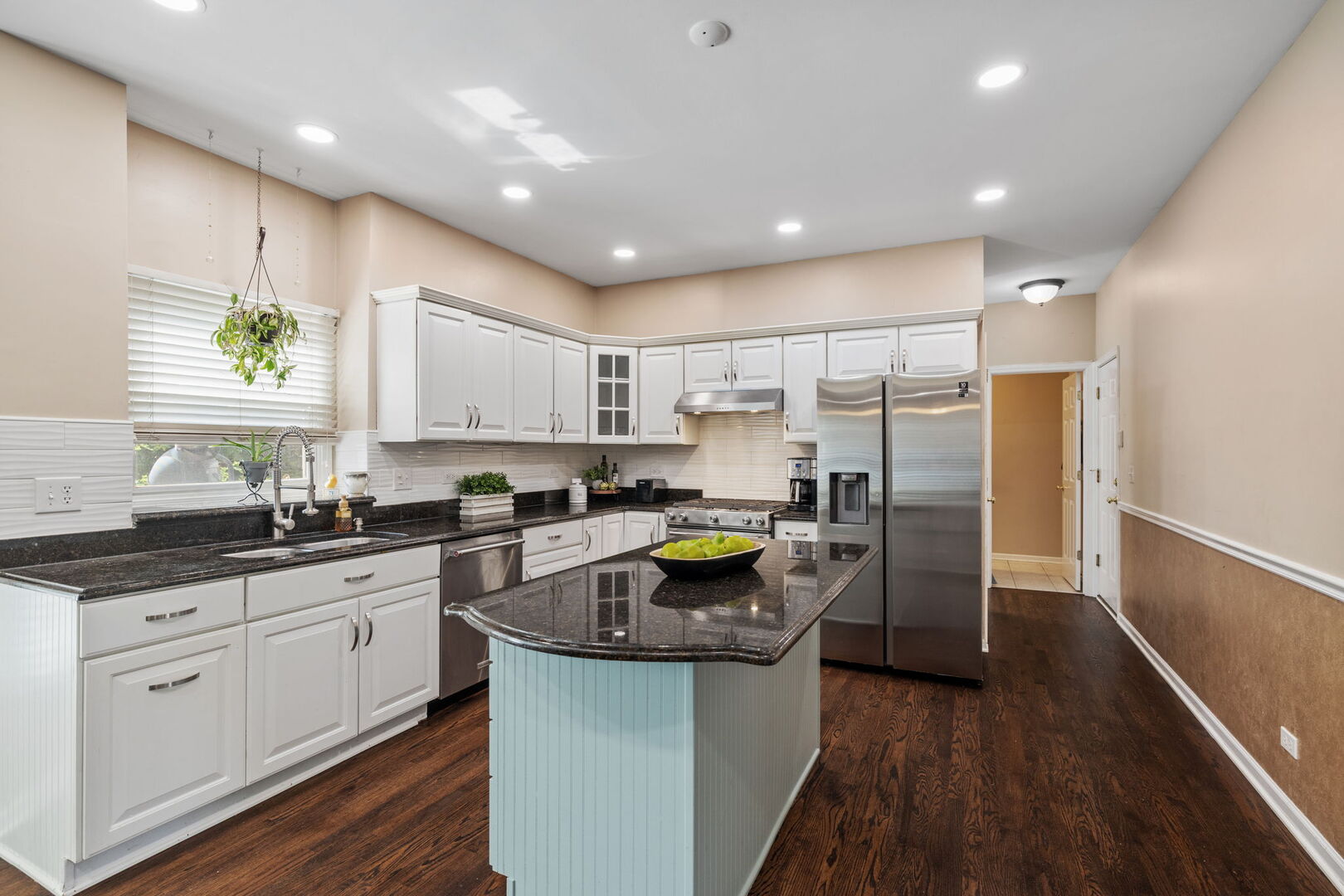 5083 PRAIRIE SAGE Lane, Naperville, IL 60564