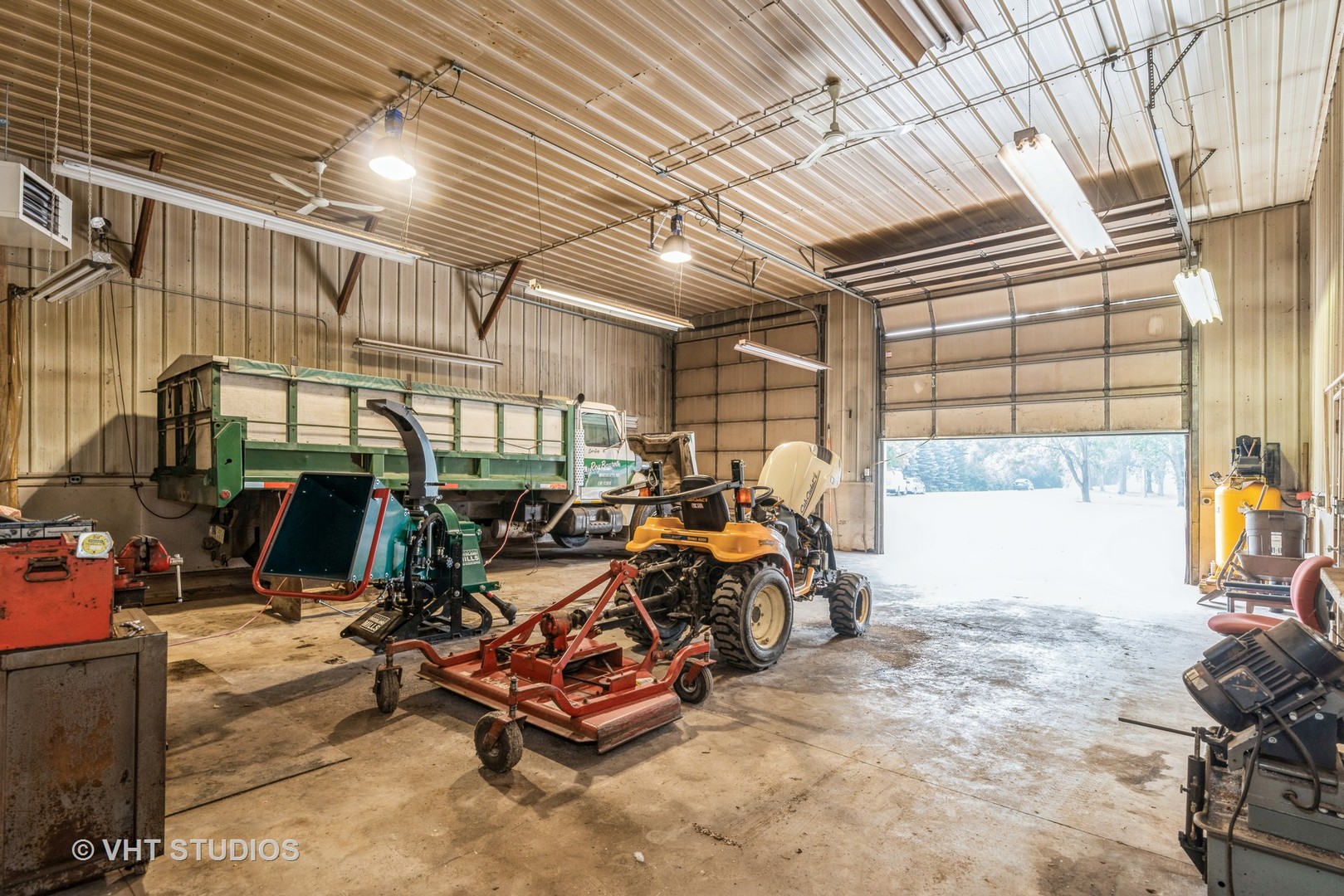 13530 W Adams Road, Wadsworth, IL 60083