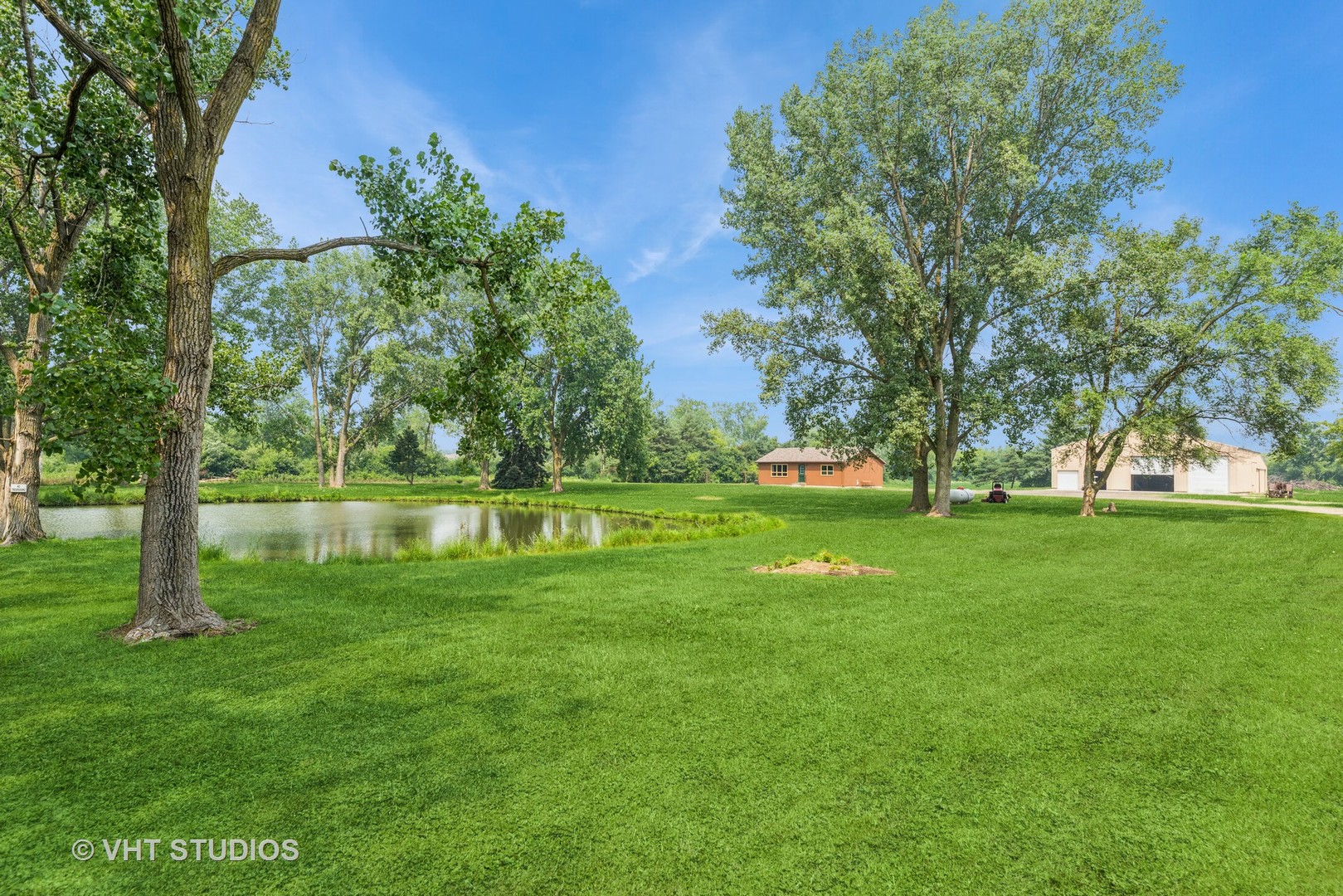 13530 W Adams Road, Wadsworth, IL 60083
