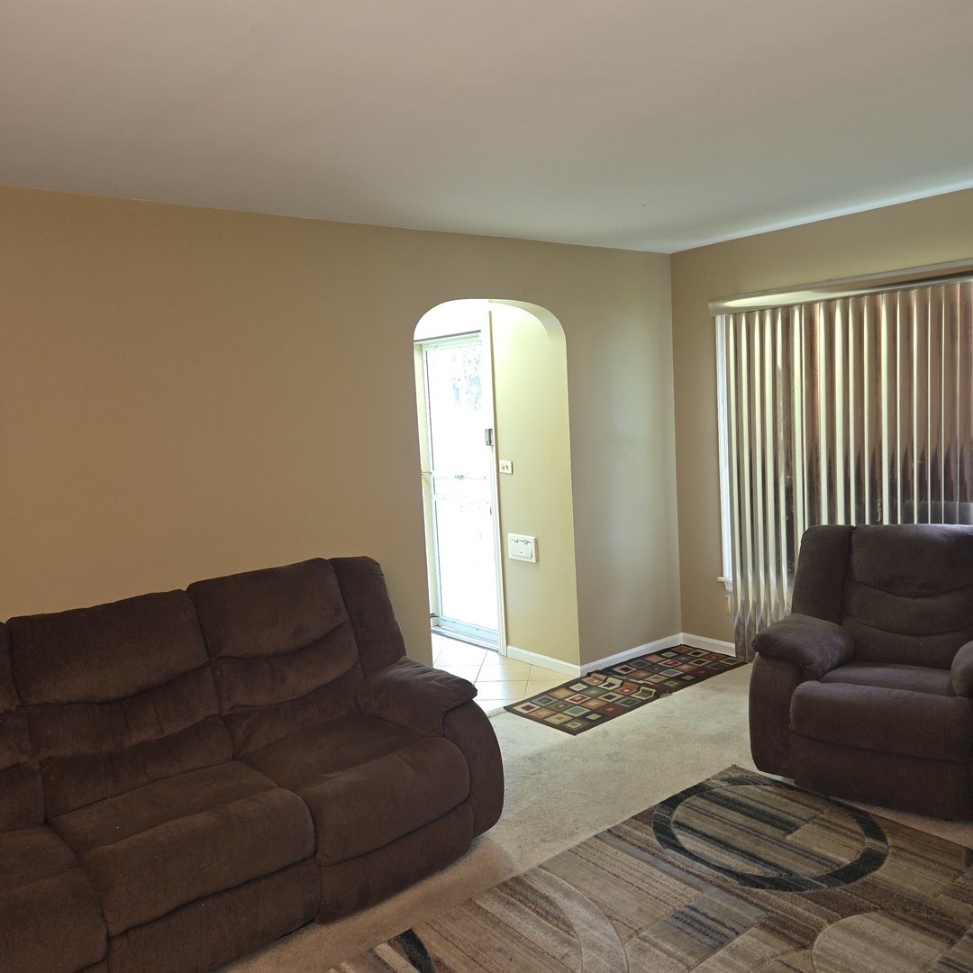 15603 Marshfield Avenue, Harvey, IL 60426