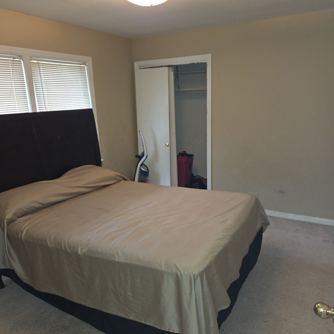 15603 Marshfield Avenue, Harvey, IL 60426