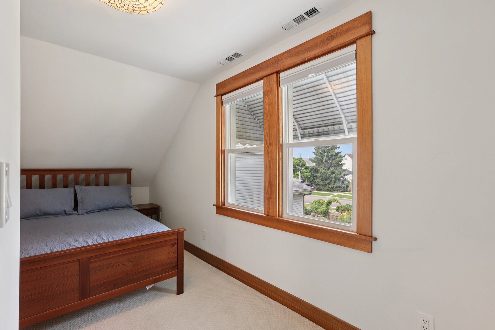1313 Scoville Avenue, Berwyn, IL 60402