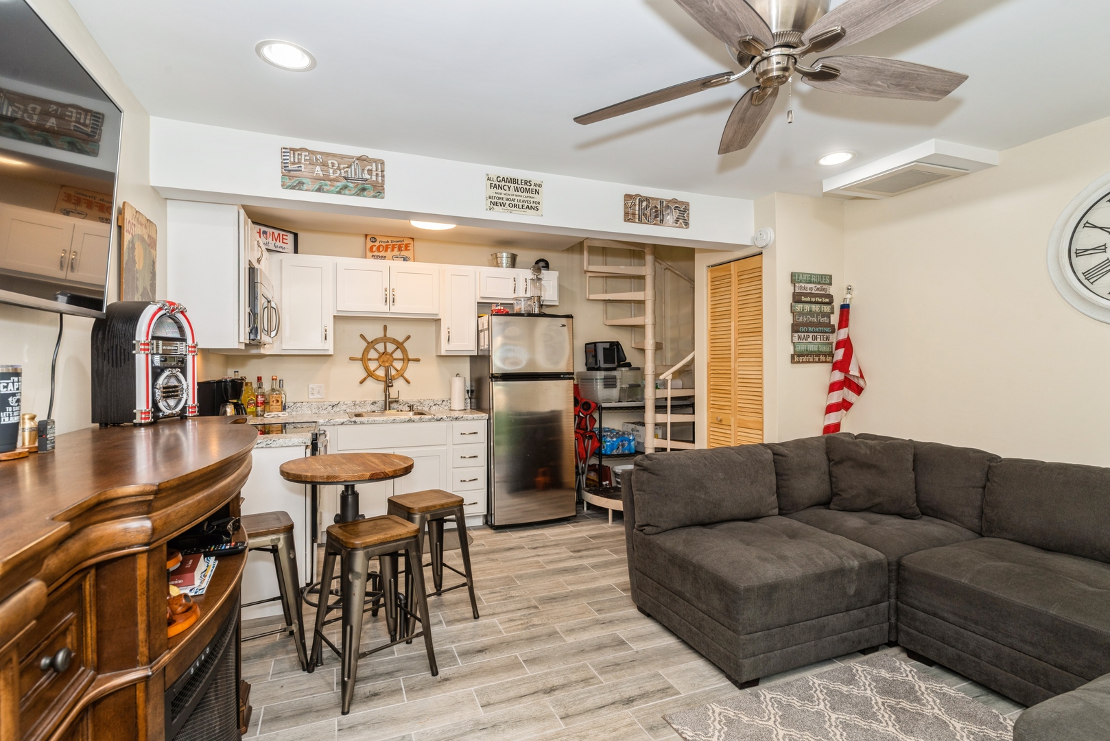 40 Bermuda Colony #5, Fox Lake, IL 60020