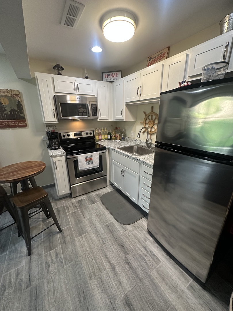 40 Bermuda Colony #5, Fox Lake, IL 60020