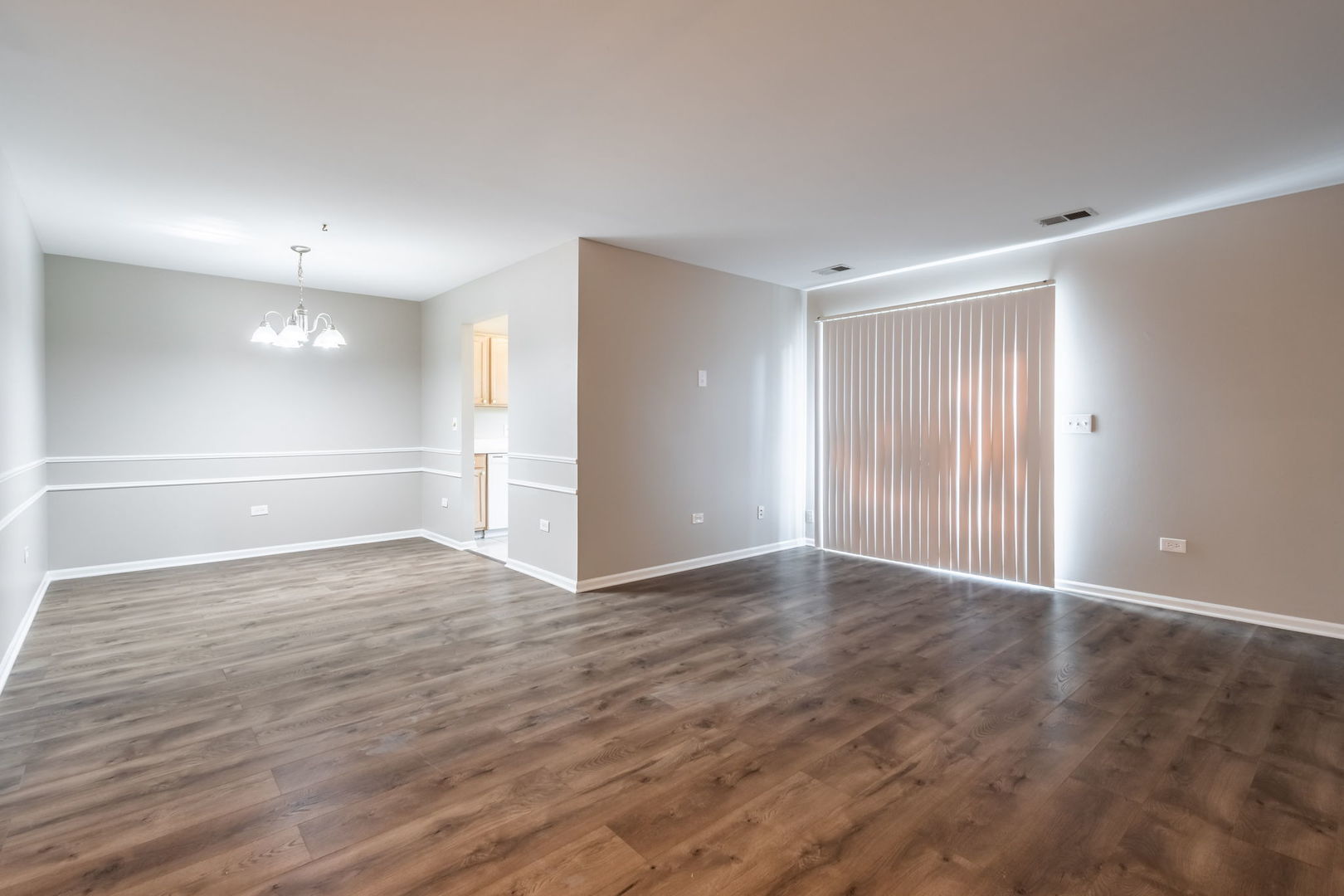 216 Westminster Court #5A, Schaumburg, IL 60193