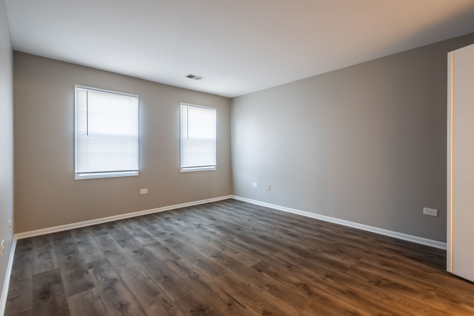 216 Westminster Court #5A, Schaumburg, IL 60193