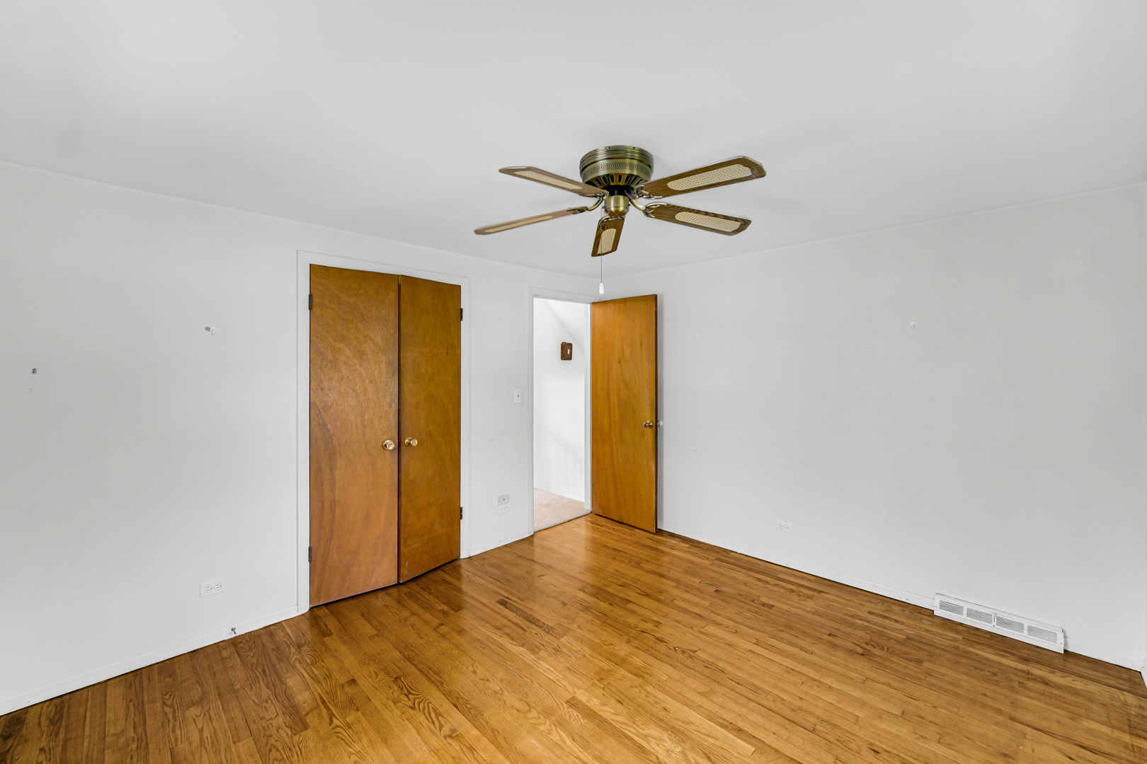 3909 Williams Street, Downers Grove, IL 60515