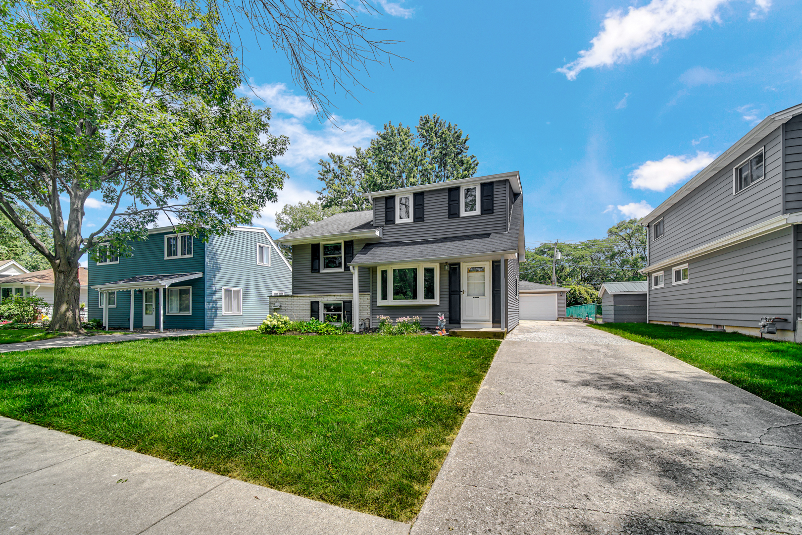 3909 Williams Street, Downers Grove, IL 60515
