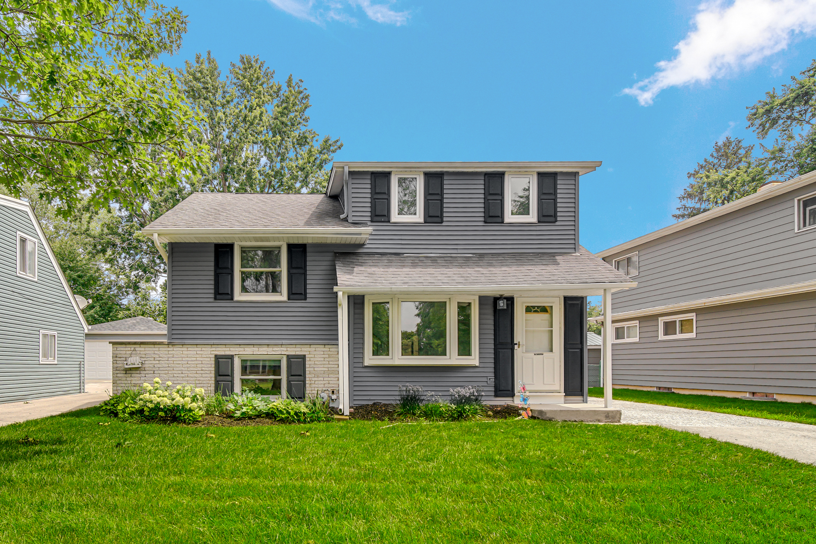 3909 Williams Street, Downers Grove, IL 60515