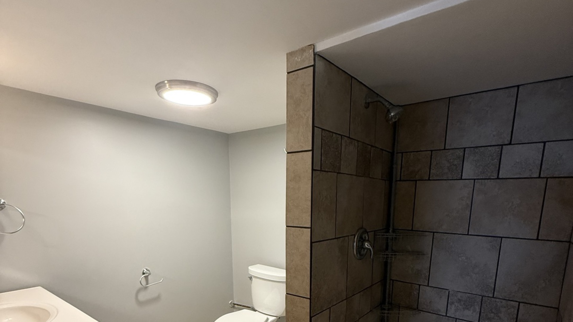 930 E North Street, Lockport, IL 60441