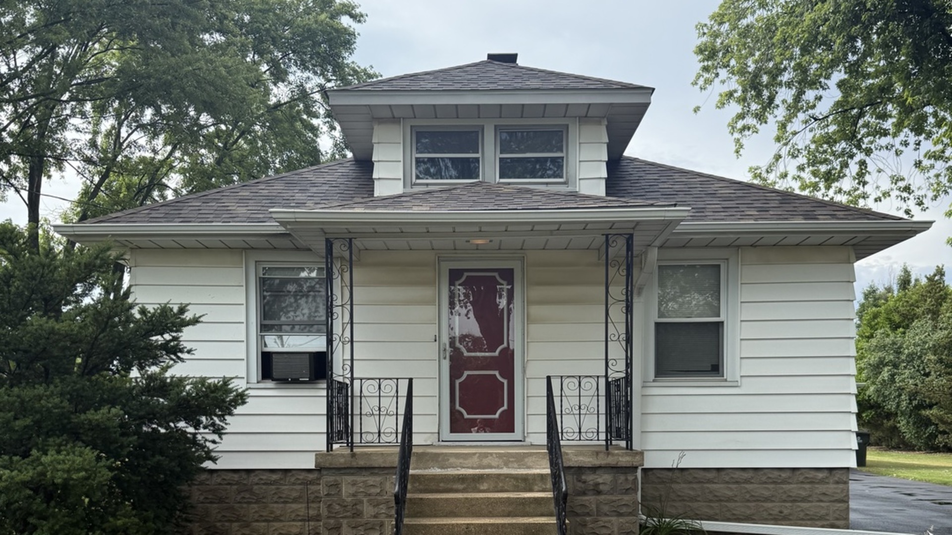 930 E North Street, Lockport, IL 60441