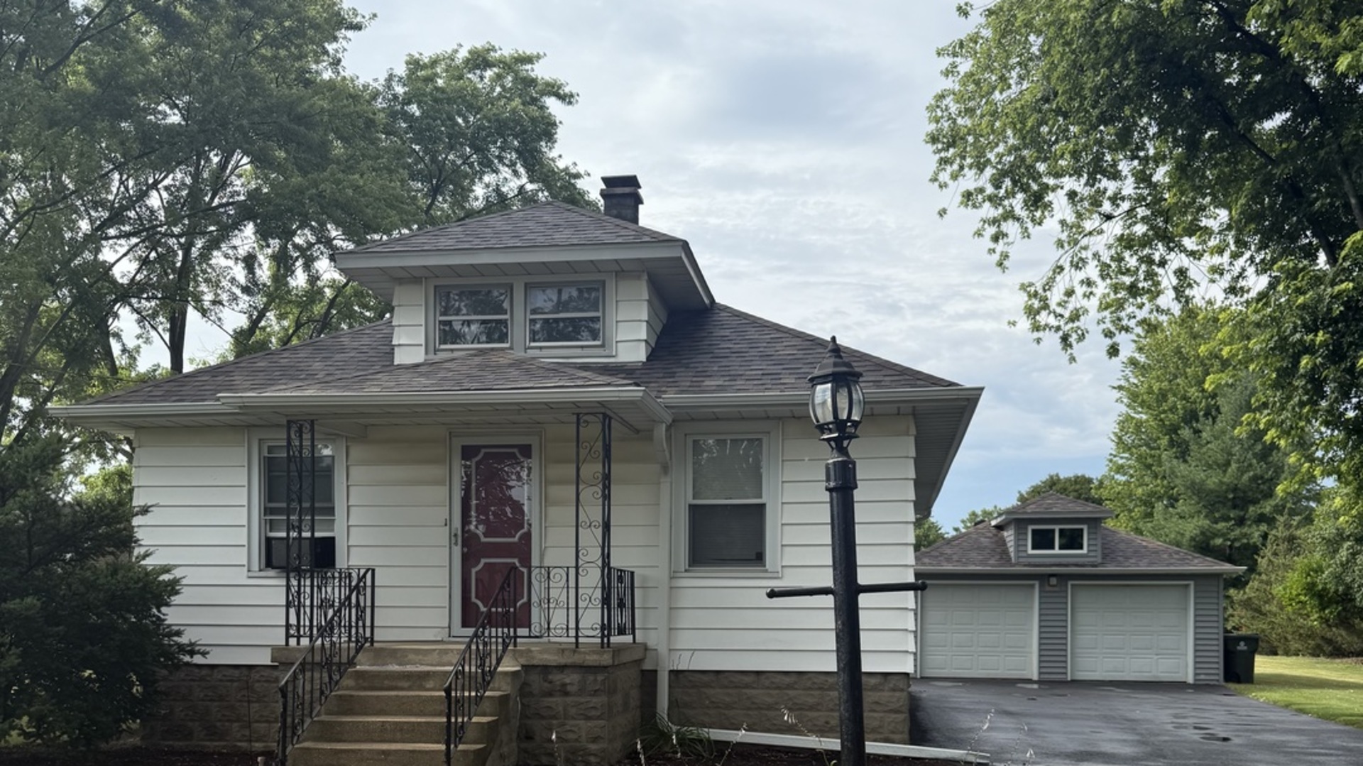 930 E North Street, Lockport, IL 60441