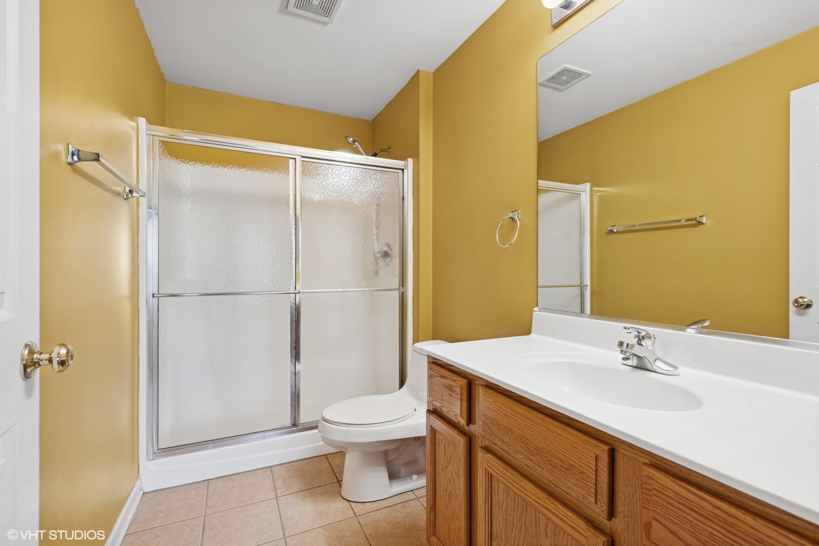 1648 Fredericksburg Lane, Aurora, IL 60503