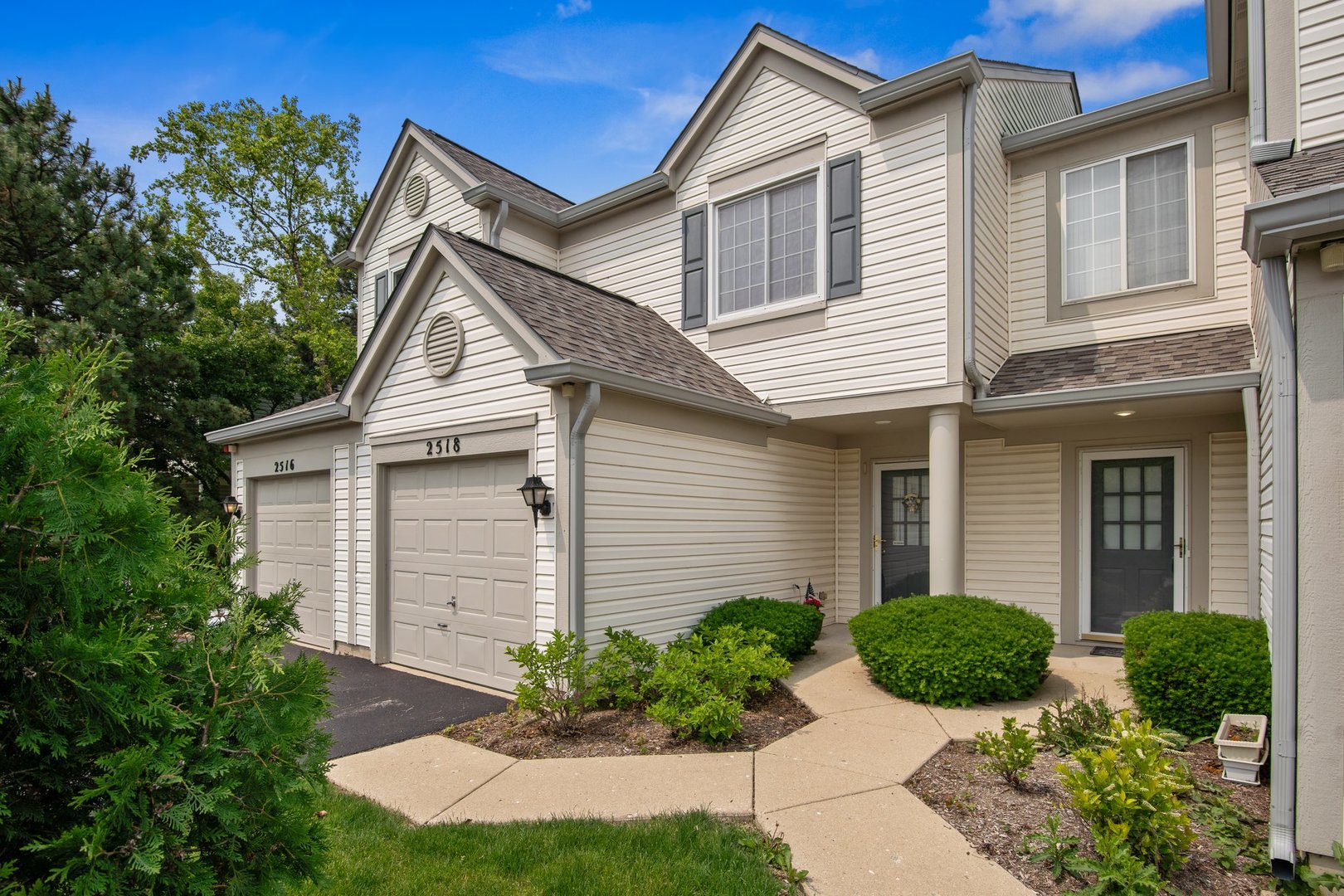 2518 Arcadia Circle, Naperville, IL 60540