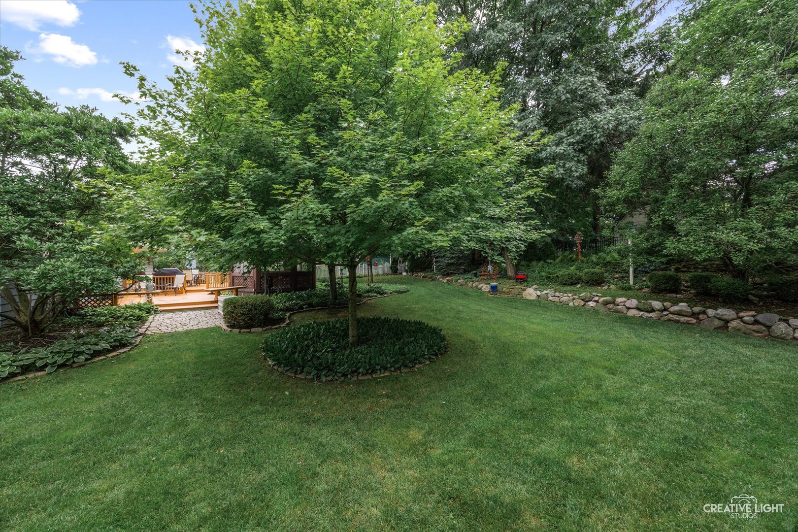 105 E Oak Knoll Drive, Hinckley, IL 60520